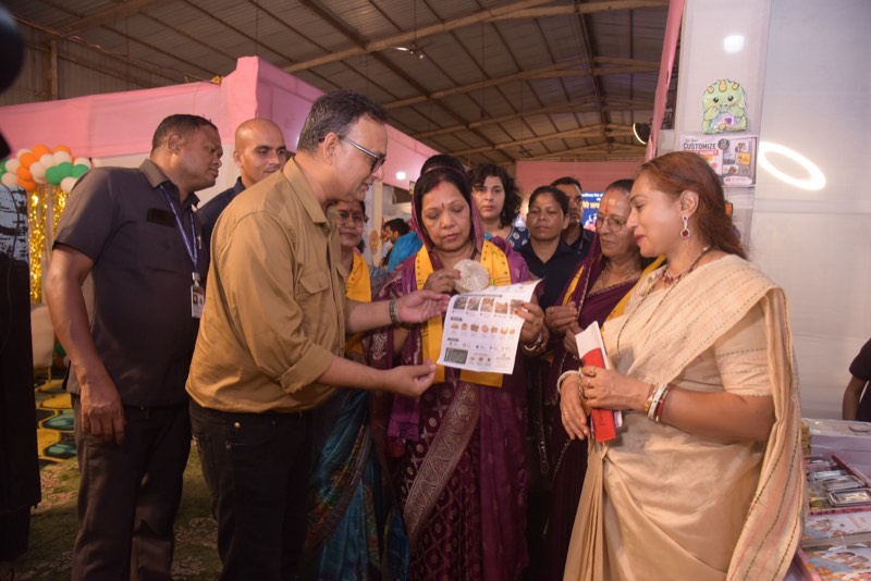 EcoSTEM representatives presenting the product portfolio to guests at the Mere Sapno Ka Aangan exhibition, Durg